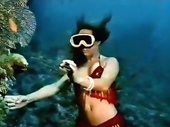 Vintage Soft Erotica (underwater Striptease)
