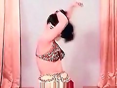 Sensitive Belly Dance Of A Hot Pornstar (1950s Vintage)